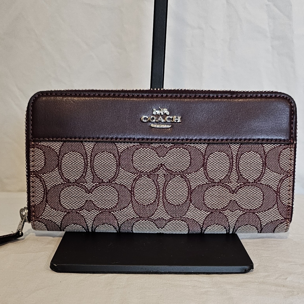 *NWOT* Coach Leather & Fabric Wallet
